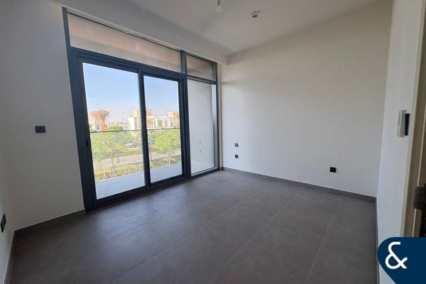 Vacant On Transfer | Resident Agent In Ruba